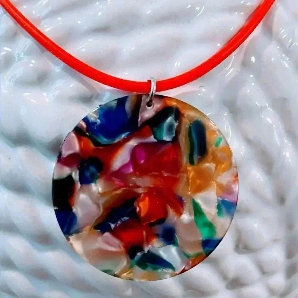 Beautiful round pendant   